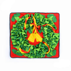 Christmas wreath snuffle mat for dogs, top view