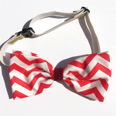 Red and white chevron pet bow tie with buckle strap